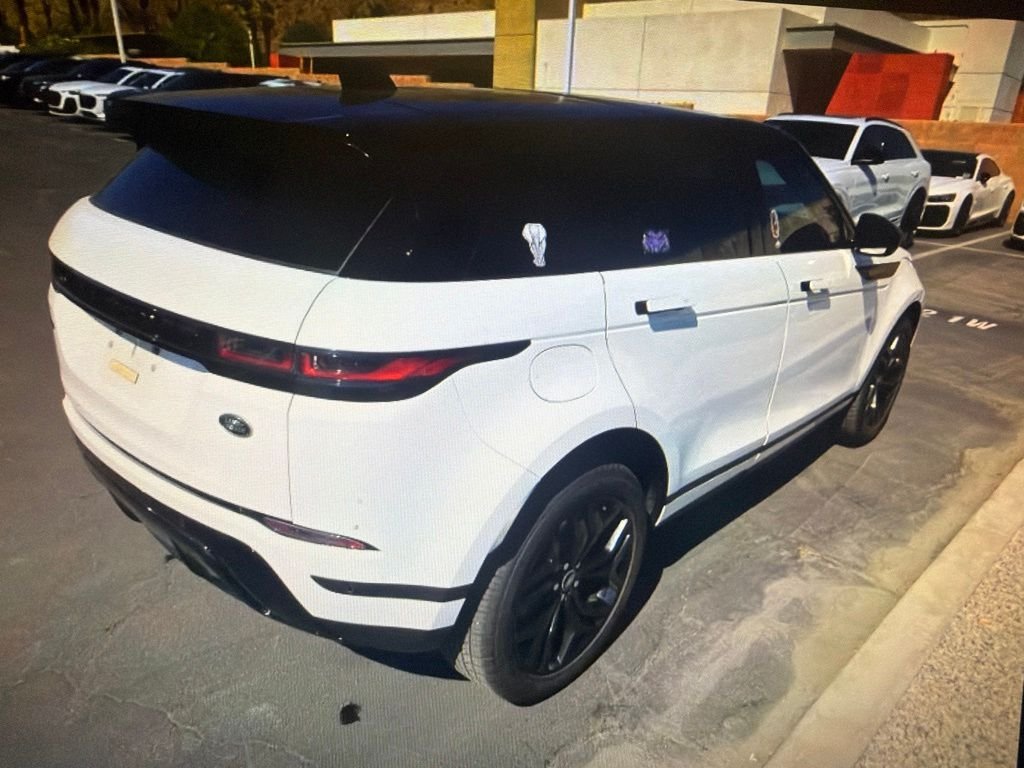 Certified Used 2023 Fuji White Land Rover SE image 5