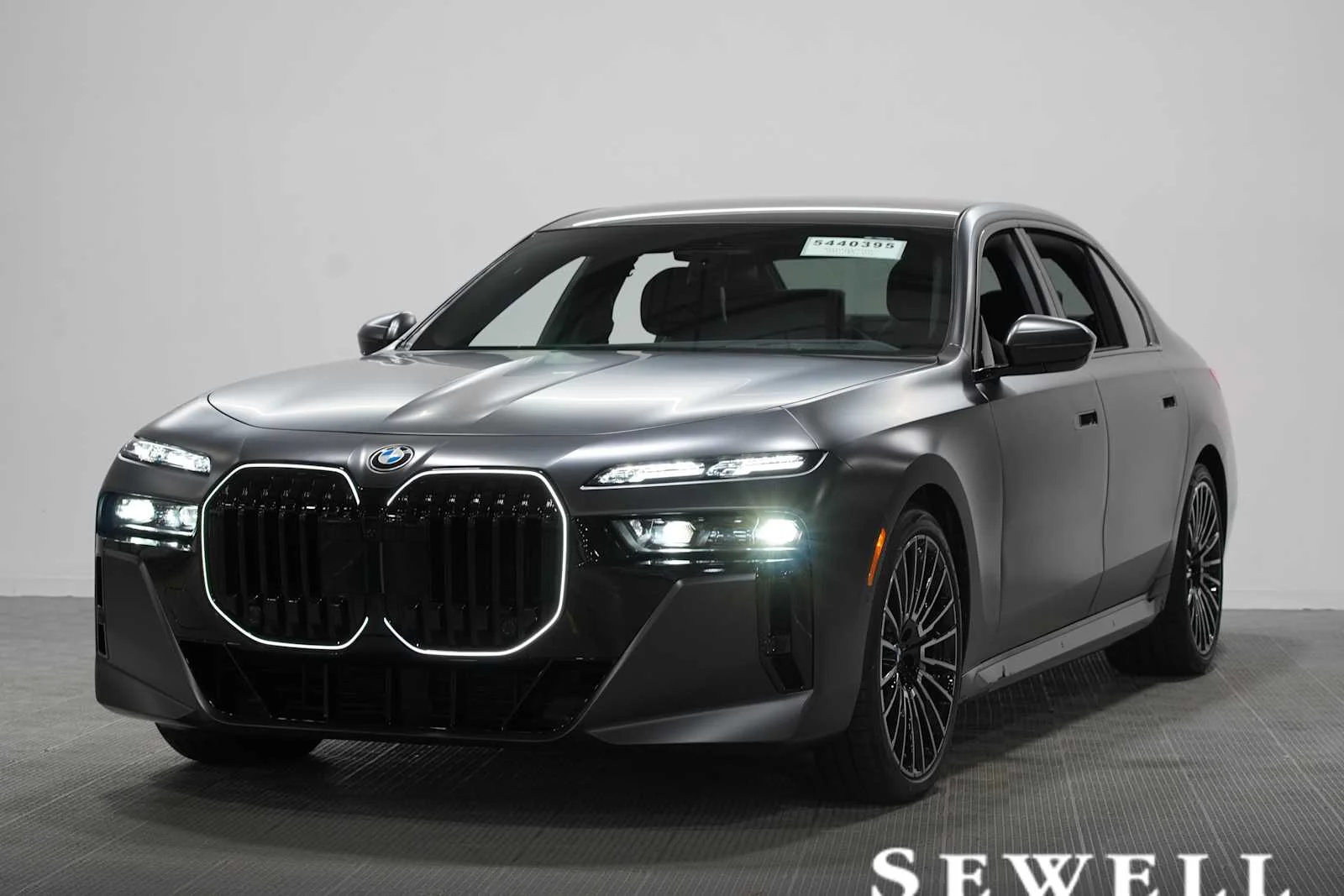 New 2026 BMW 7 Series 760i xDrive