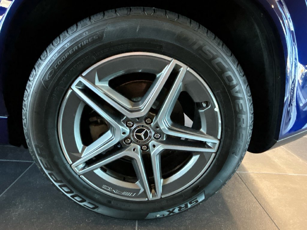 New 2026 MANUFAKTUR Mystic Blue Metallic Mercedes-Benz GLE 450 image 31