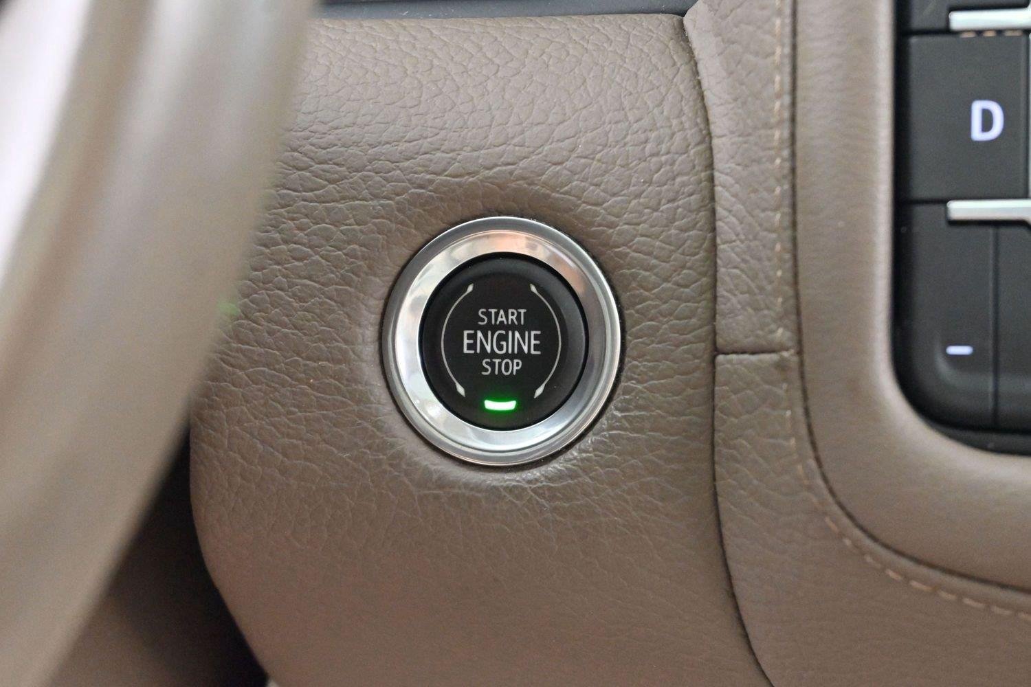 Used 2021 Summit White GMC Denali image 27