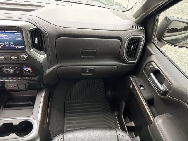 Used 2022 Gray Chevrolet RST image 16