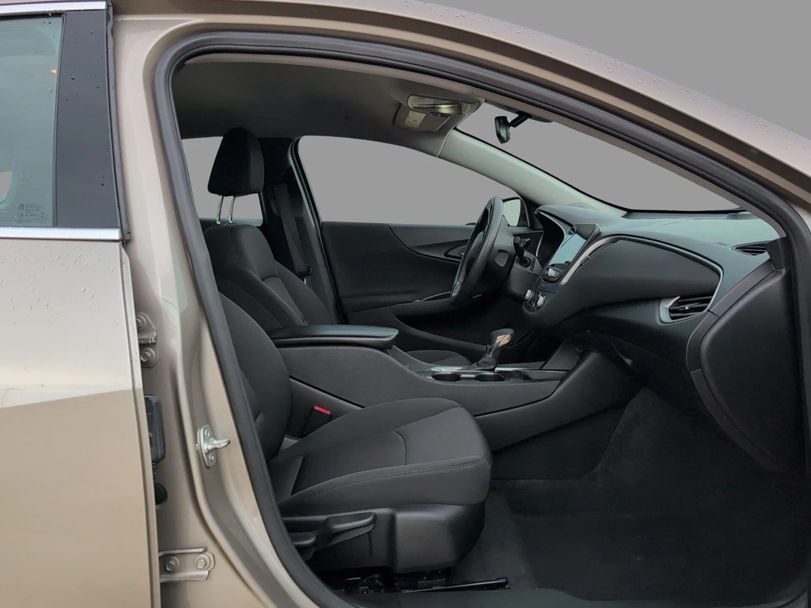Used 2024 Mineral Gray Metallic Chevrolet LT image 21
