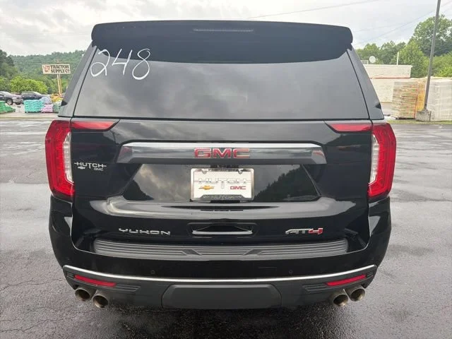 Used 2024 Onyx Black GMC AT4 image 6