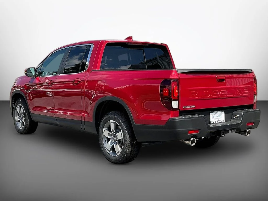 New 2026 Radiant Red Metallic II Honda RTL image 4