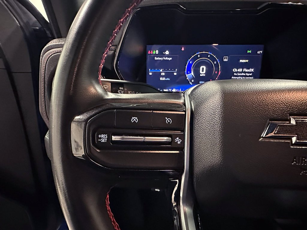 Used 2024 Blue Chevrolet Z71 image 34