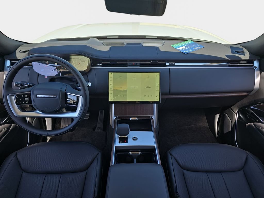 New 2026 Fuji White Land Rover SE LWB image 9