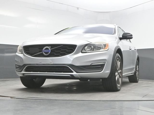 Used 2017 Silver Volvo T5 image 34