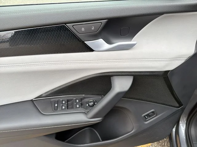 2026 Volkswagen Tiguan SE R-LINE BLACK - Photo 14