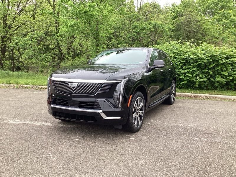 2025 Cadillac Escalade IQ Luxury 1 - Photo 3