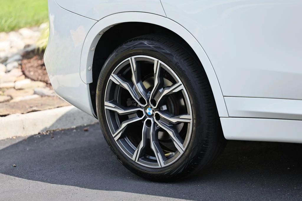 Used 2021 Alpine White BMW xDrive28i image 6