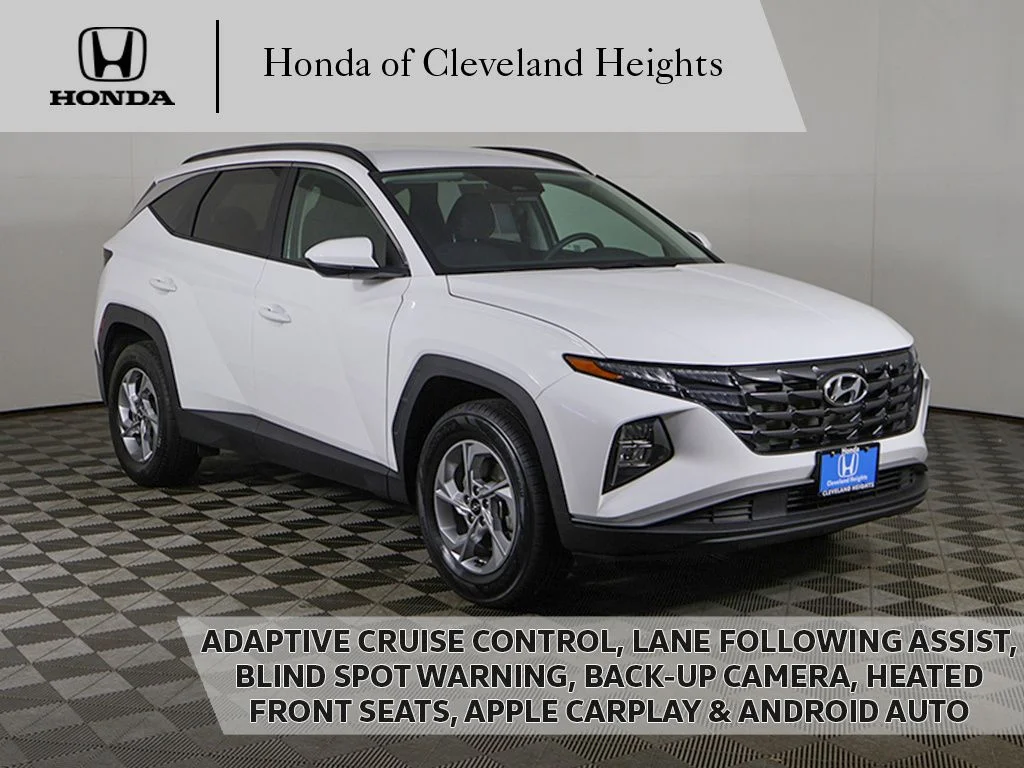 Used 2024 White Pearl Hyundai SEL image 1