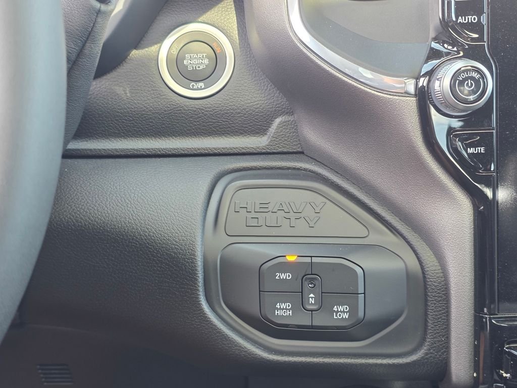 2026 RAM 2500 Laramie - Photo 18