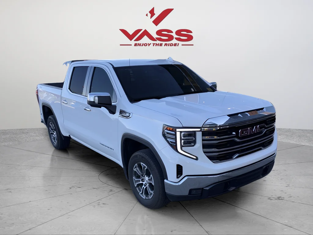 Used 2025 Summit White GMC SLT image 7