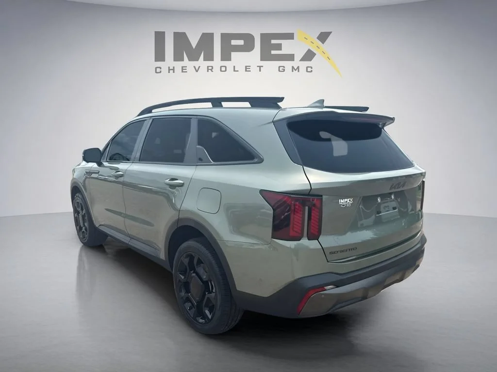 Used 2025  Kia X-Line SX image 3