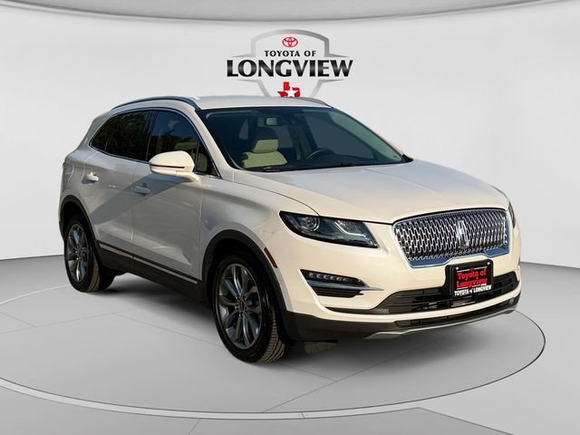 Used 2019 White Platinum Clearcoat Metallic Lincoln Select image 7