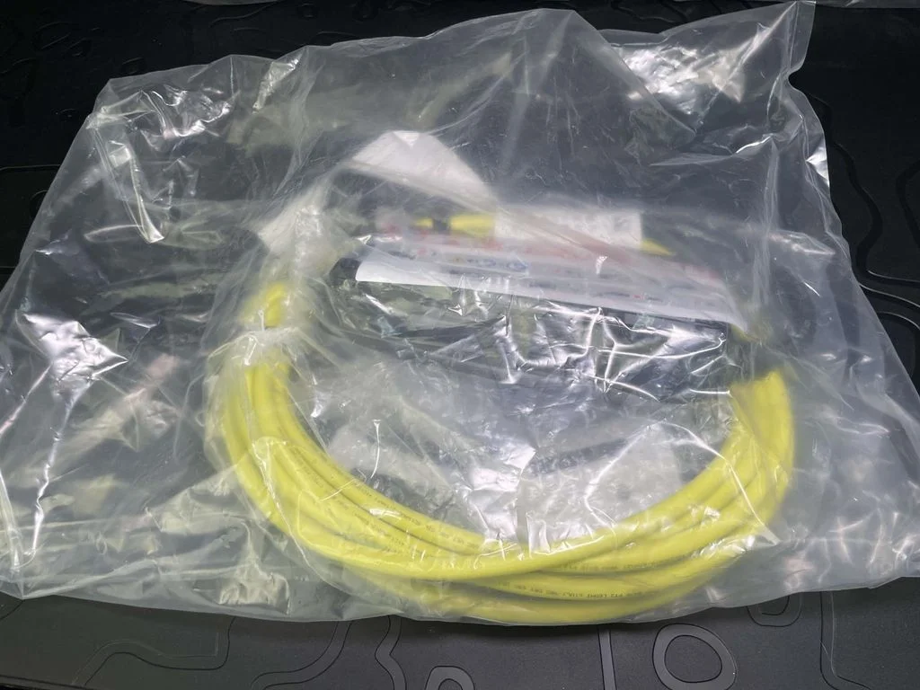 Used 2025 Blue GMC 2X image 18