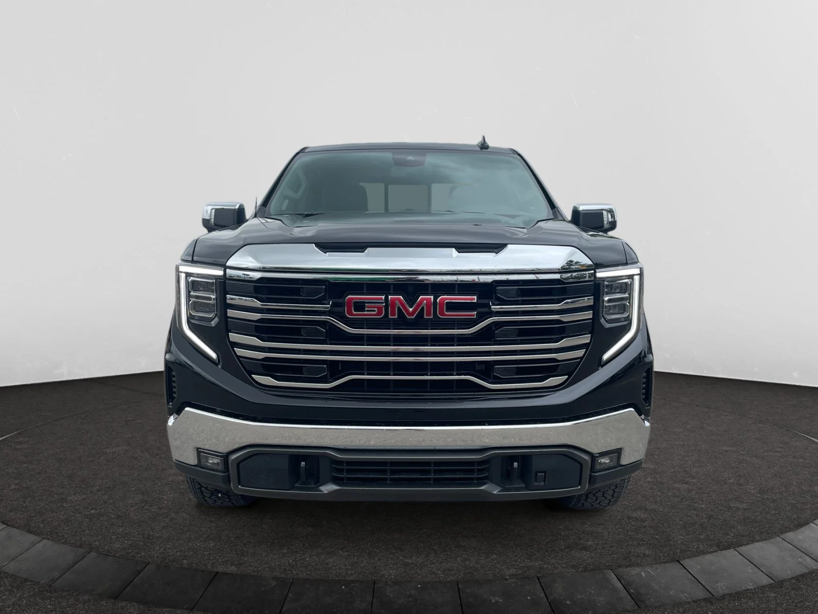 New 2026 Onyx Black GMC SLT image 8