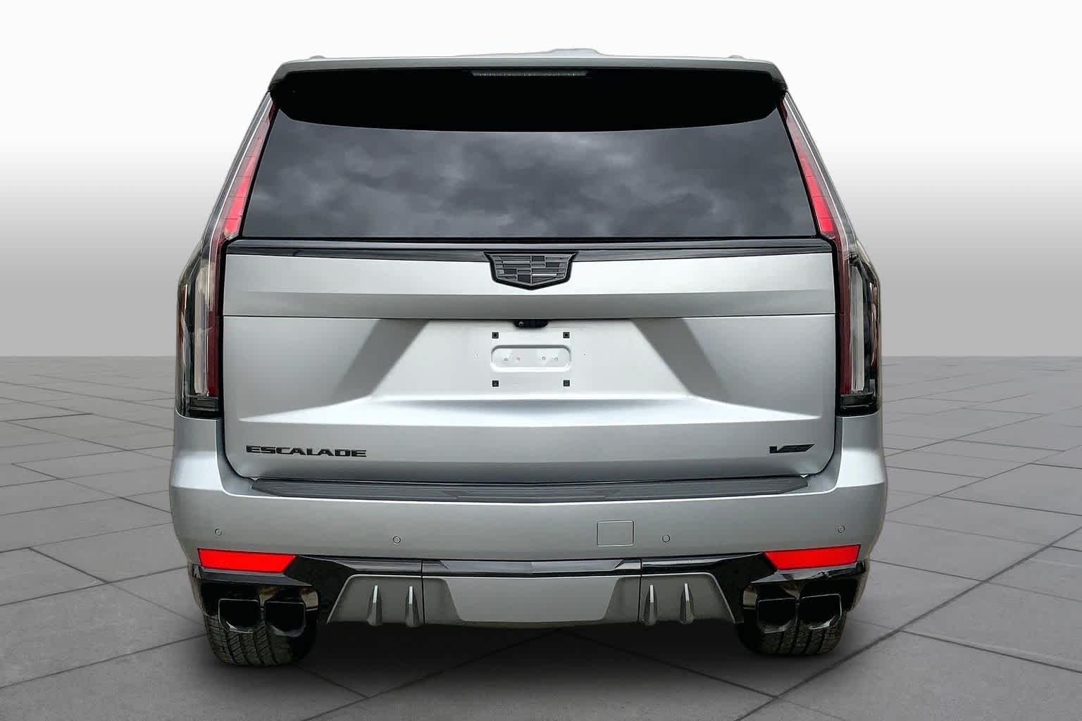 Used 2024 Argent Silver Metallic Cadillac AWD V-Series image 5