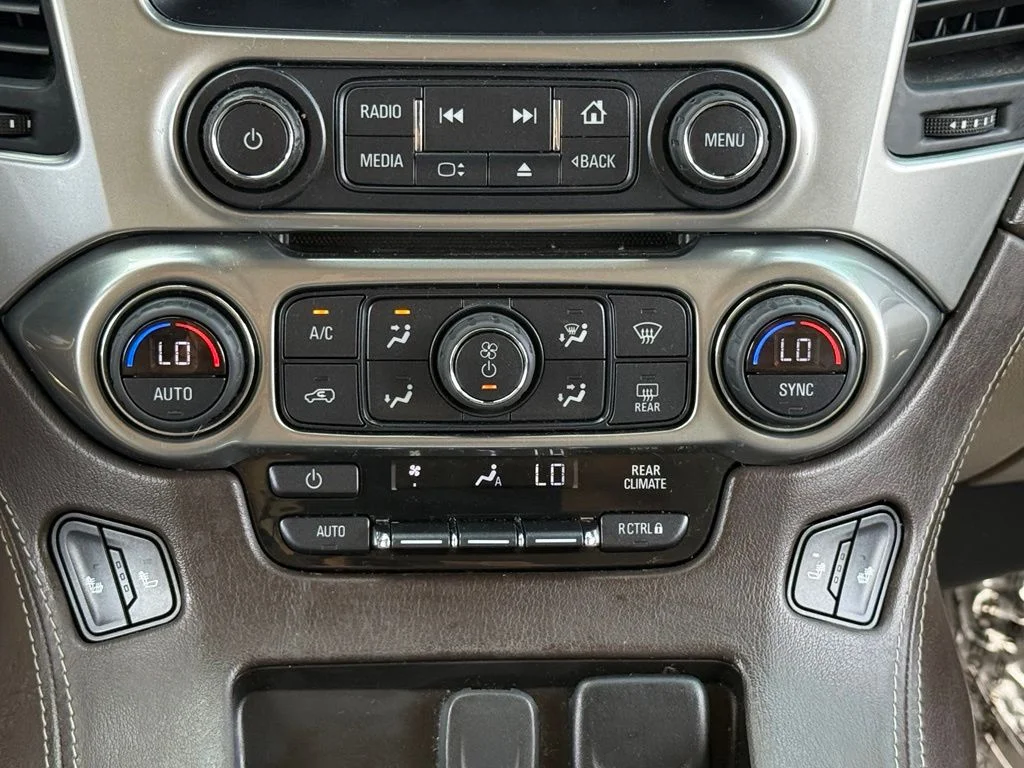 Used 2020 Blue Chevrolet LT image 21