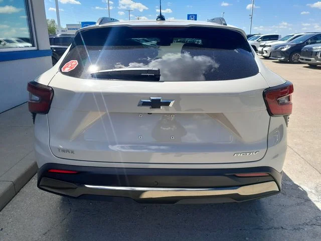 Used 2026 White Chevrolet ACTIV image 6