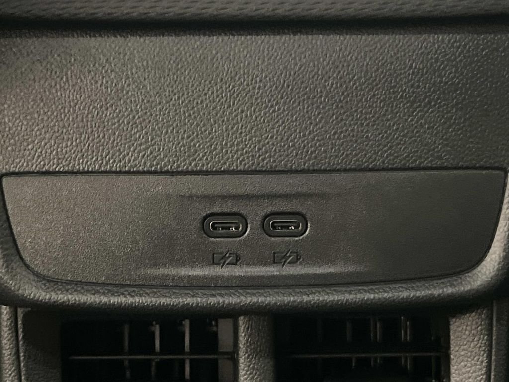 2027 Chevrolet Equinox LT - Photo 14
