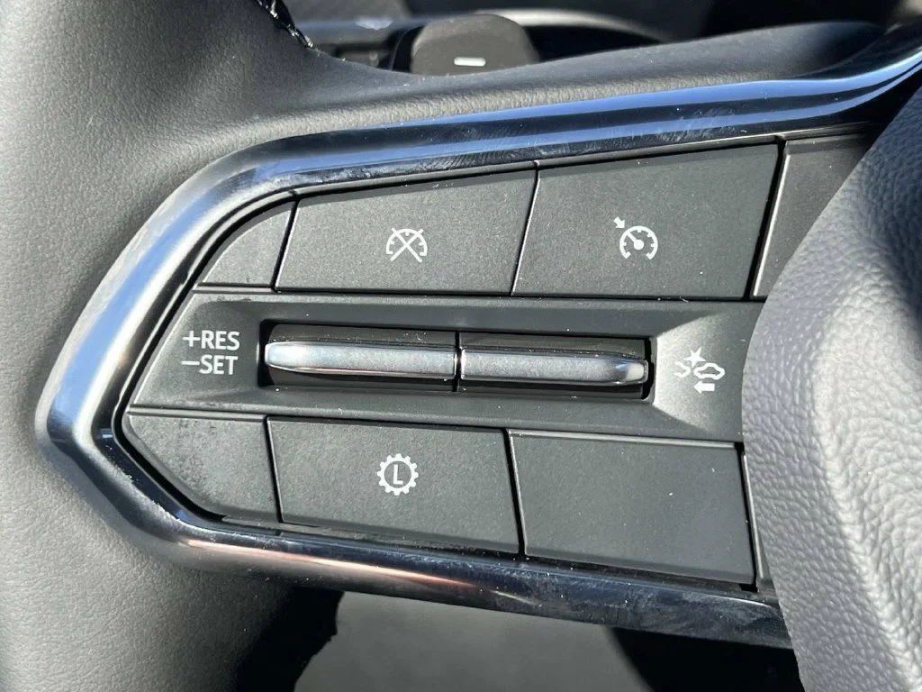 New 2027 Lakeshore Blue Metallic Chevrolet LT image 25