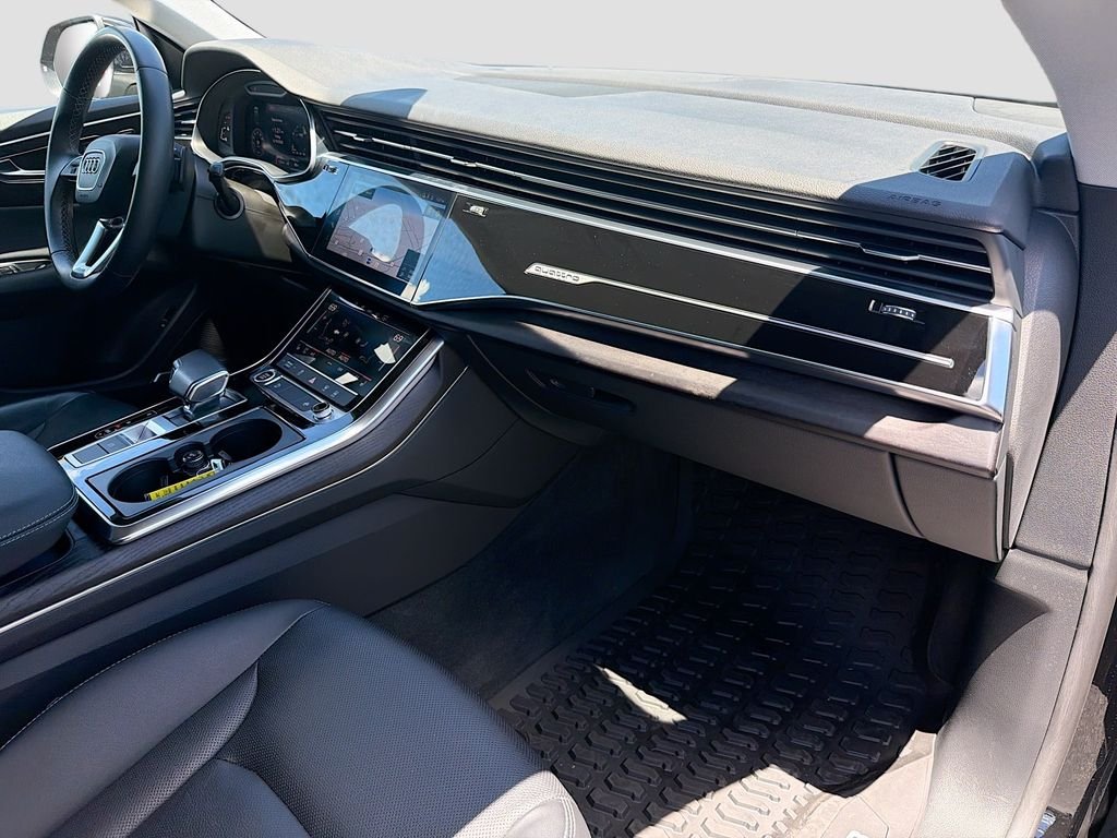Used 2022 Mythos Black Metallic Audi Premium Plus image 28