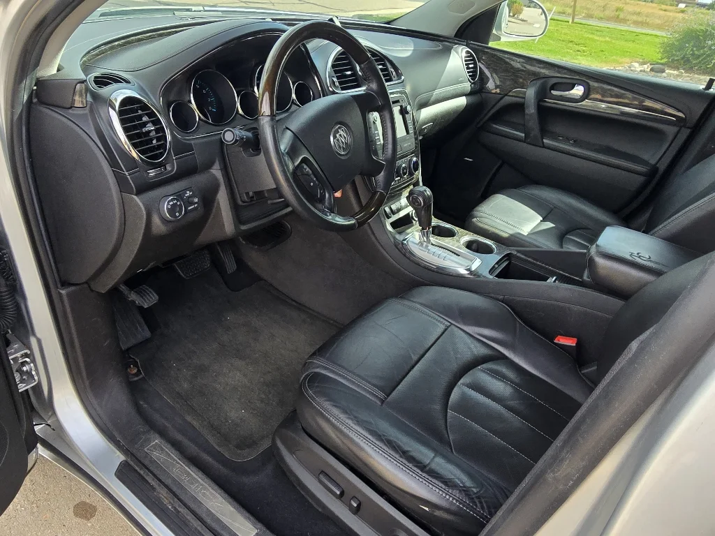 Used 2013 Quicksilver Metallic Buick Leather image 26