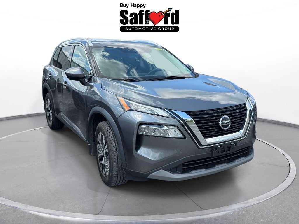 Used 2021 Gray Nissan SV image 9