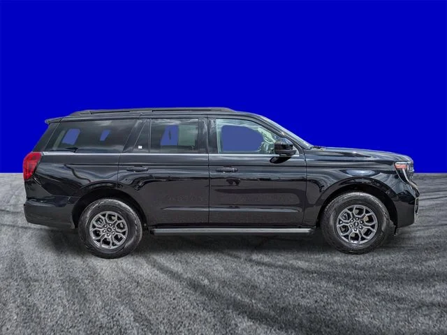 Certified Used 2025 Black Metallic Ford Active image 3