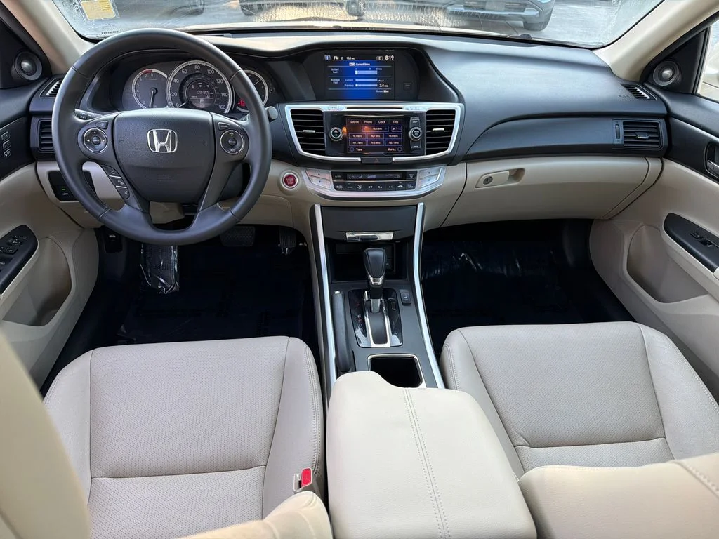 Used 2015 Beige Honda EX-L image 14