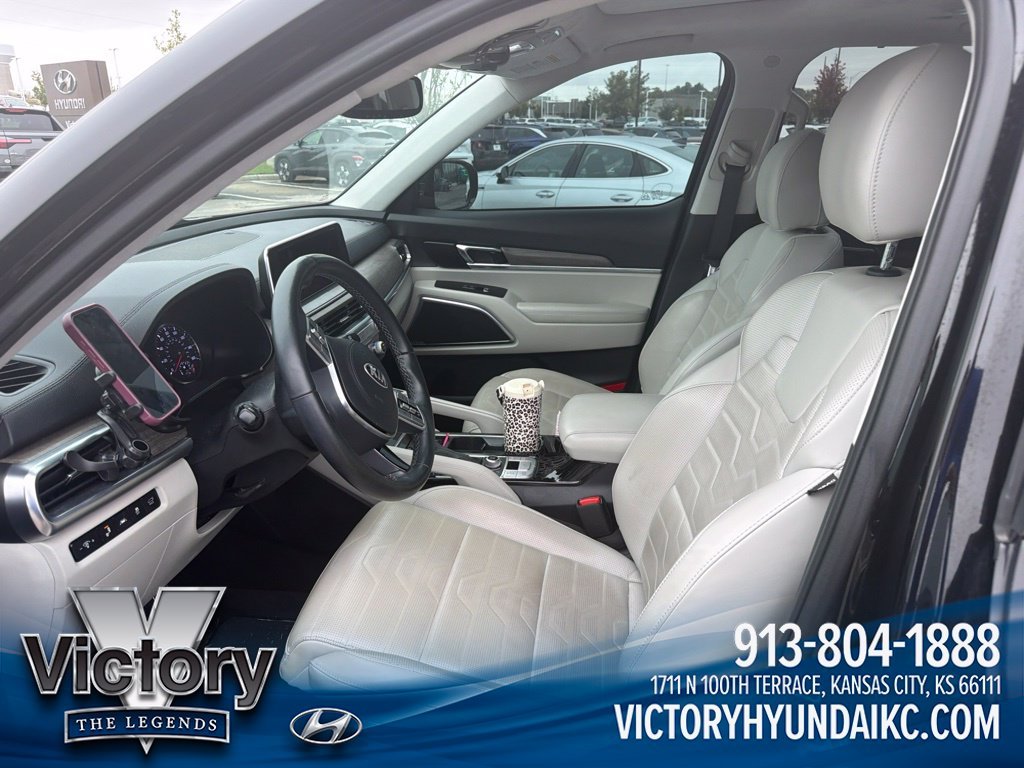 Used 2021 Black Kia SX image 10