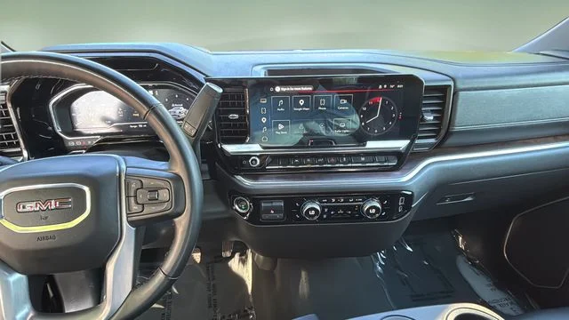Used 2025 Black GMC SLT image 12