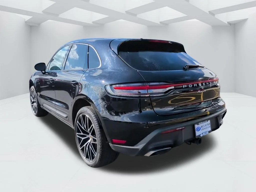 Used 2022 Black Porsche Base image 7