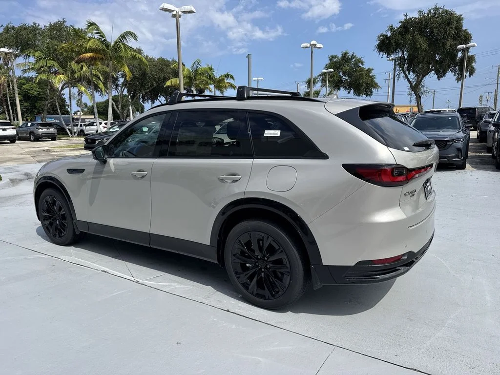 New 2026 Platinum Mazda 3.3 Turbo S Premium Sport AWD image 12