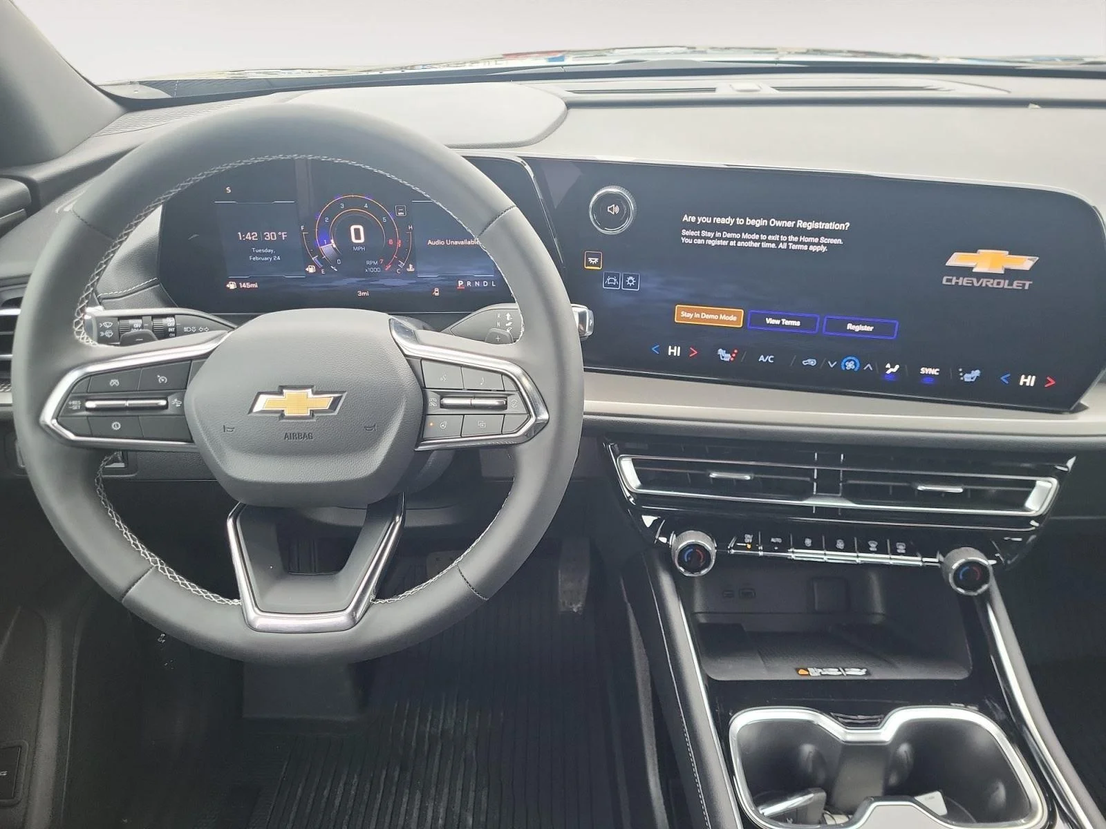 2026 Chevrolet Traverse LT - Photo 13