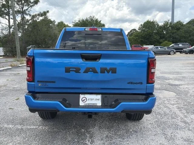 New 2026 Hydro Blue Pearl-Coat Exterior Paint RAM BIG HORN image 5