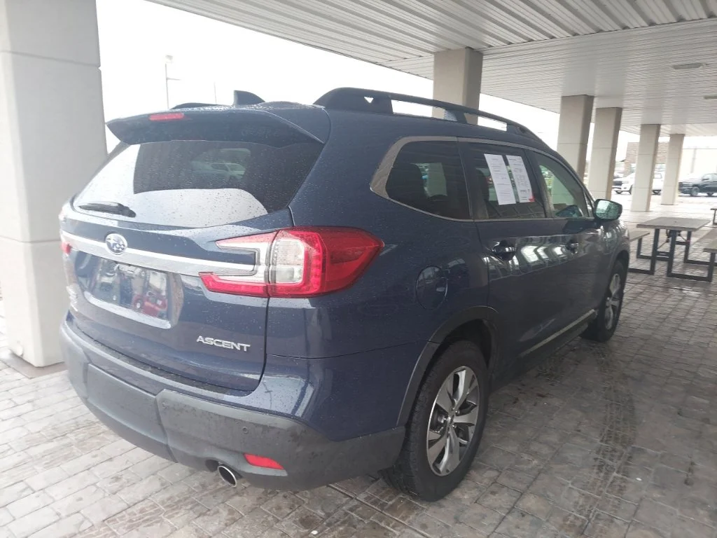 Certified Used 2025 Blue Subaru Premium image 7