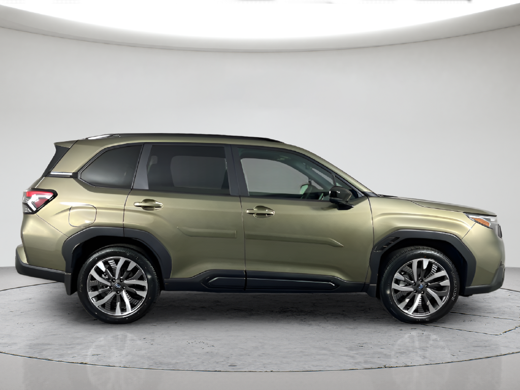 Used 2026 Green Metallic Subaru Touring image 4