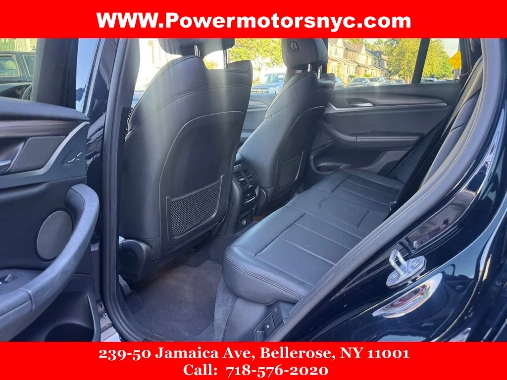 Used 2019 Black BMW xDrive30i image 21