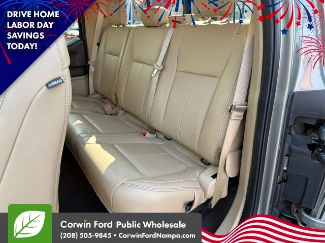 Used 2020 Green Ford Lariat image 28