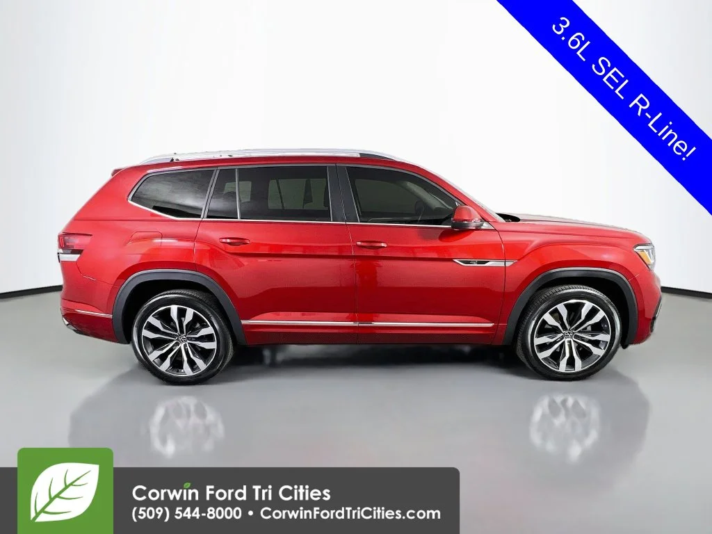 Used 2021 Aurora Red Metallic Volkswagen 3.6L V6 SEL R-Line image 18