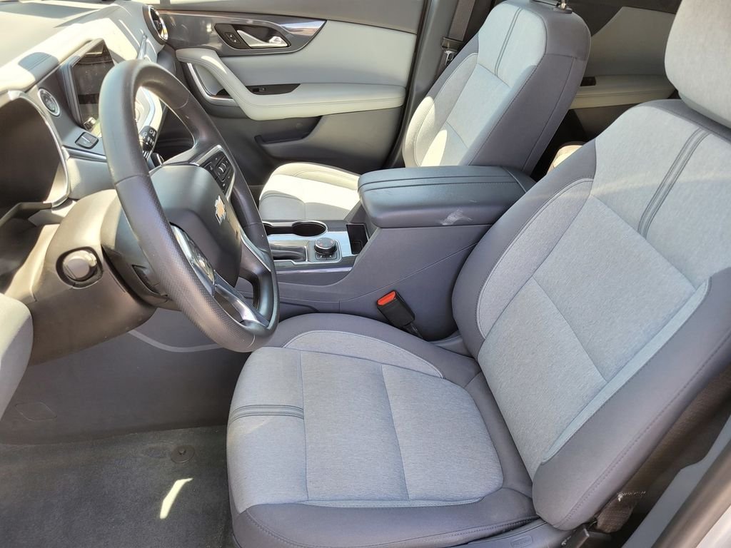 Used 2021 Silver Chevrolet LT image 16