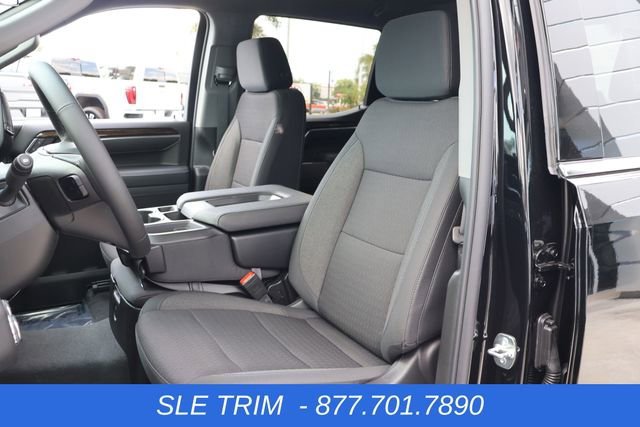 New 2026 Onyx Black GMC SLE image 15