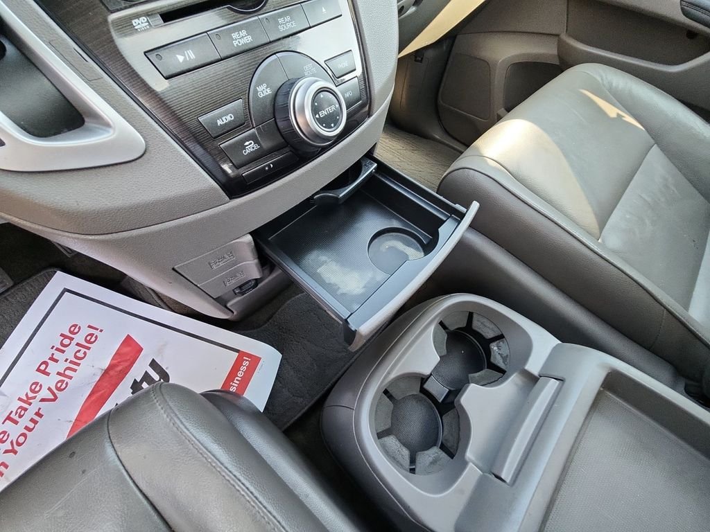 Used 2013  Honda Touring image 26