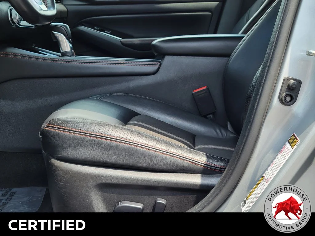 Used 2024 Silver Nissan 2.5 SR image 22