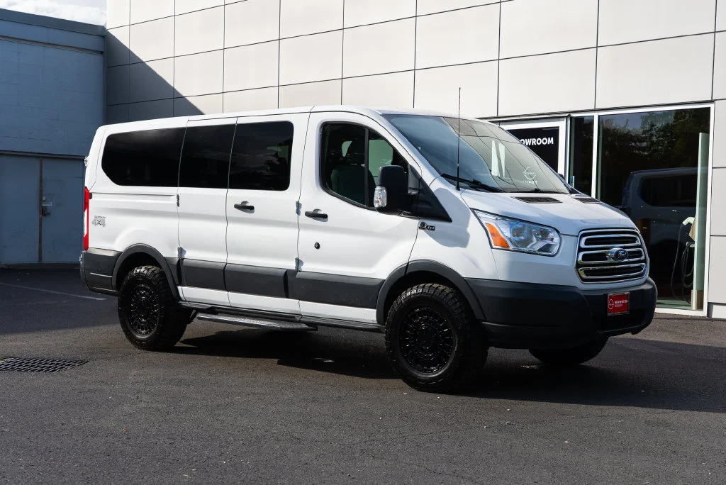 Used 2018 White Ford XLT image 1