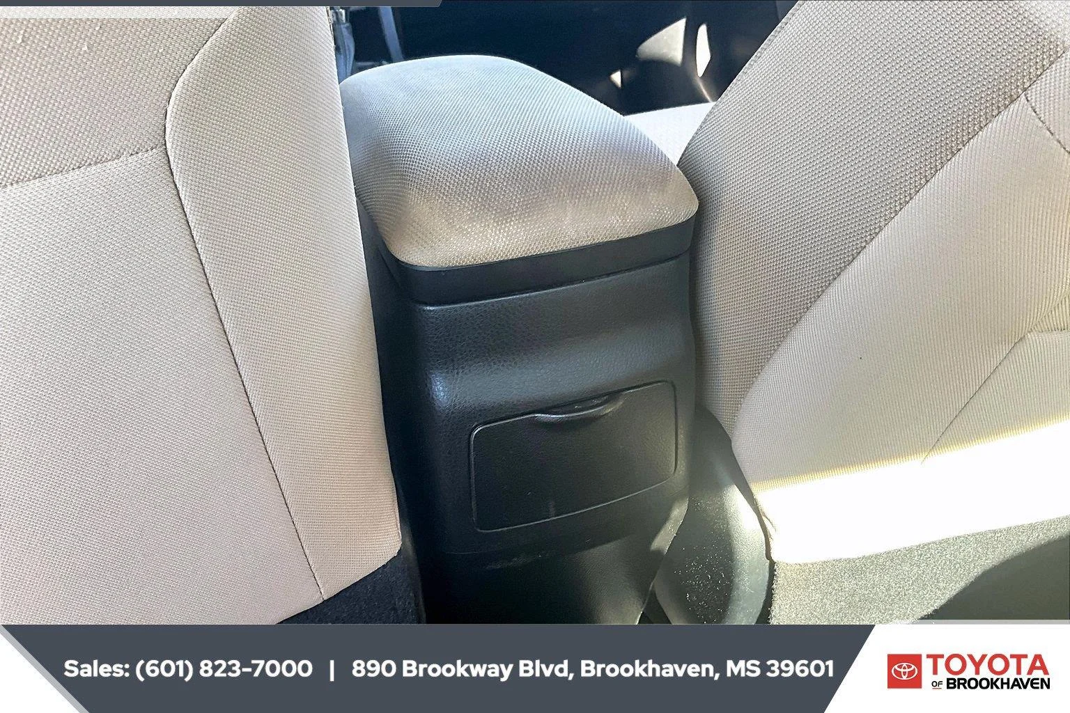Used 2015 Brown Sugar Metallic Toyota LE image 24