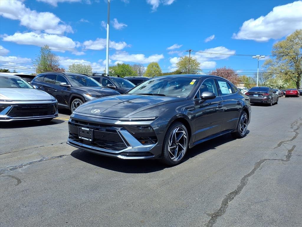 2026 Hyundai Sonata SEL AWD's photo