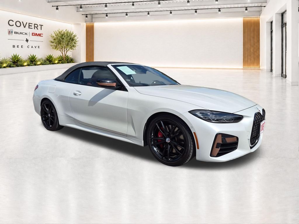 Used 2023 White BMW M440i image 1